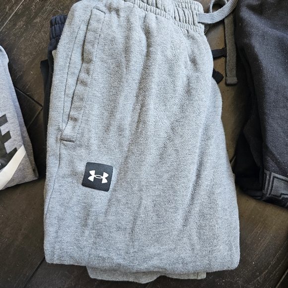 Boys pants - Picture 3 of 4